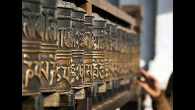 Gayatri Mantra Deva Premal & Miten смотреть онлайн