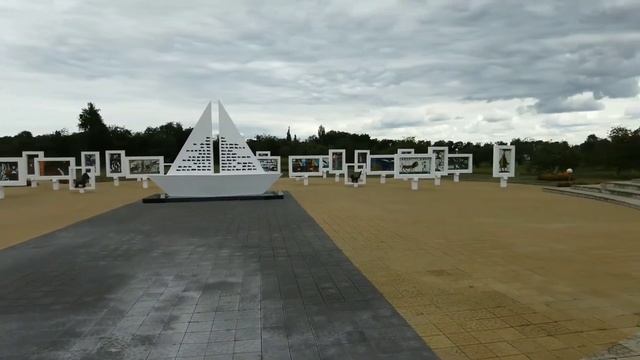Детский концлагерь доноров "Красный Берег" смотреть онлайн