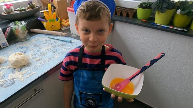 Воздушные Рогалики из творога.Отмечаем Пасху.