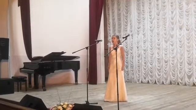 Анна Журавлева- "Все начинается с любви" (В.Красноскулов) смотреть онлайн