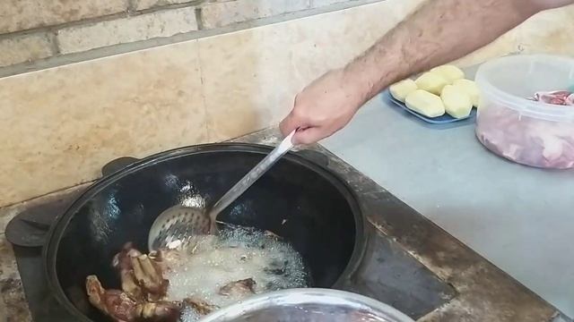 БАРАНИНА В КАЗАНЕ МЯСО ТАЕТ ВО РТУ смотреть онлайн