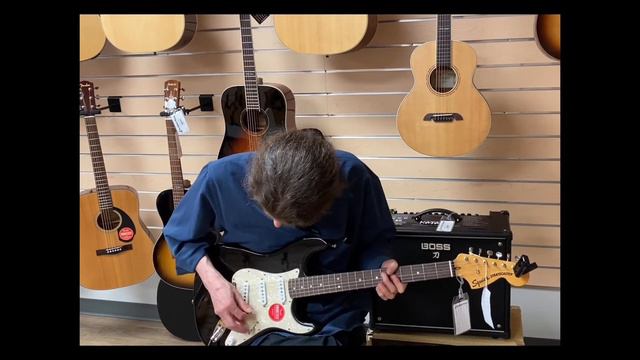 Fender Classic Vibe Seventies Stratocaster смотреть онлайн