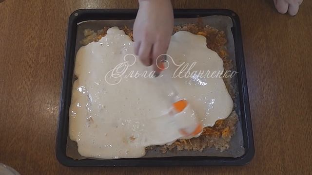 Рулет медово-яблочный - выпекается сразу с начинкой смотреть онлайн