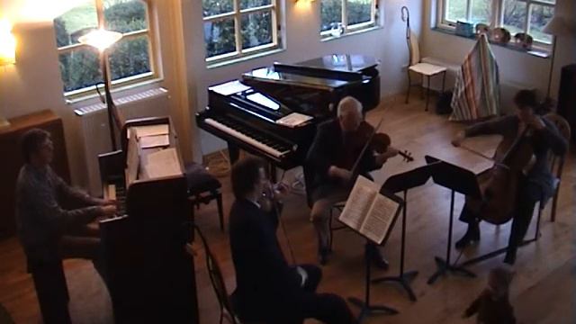 Dvorak - bagatellen смотреть онлайн