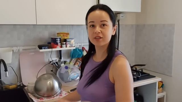 СОБИРАЕМСЯ НА ДАЧУ ☝?ЗАВТРАК?☕/НАЖАРИЛА СЫРНИКИ смотреть онлайн