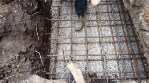 Укрепление фундамента старого дома!