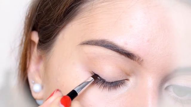 Стрелки - это просто! WINGED EYELINER смотреть онлайн