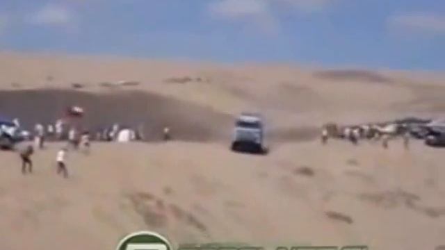 Небольшая подборка приколов на Ралли Дакар смотреть онлайн