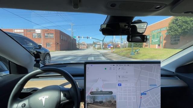 Tesla FSD Beta 10.11 - Best It Has Ever Done This Merge смотреть онлайн