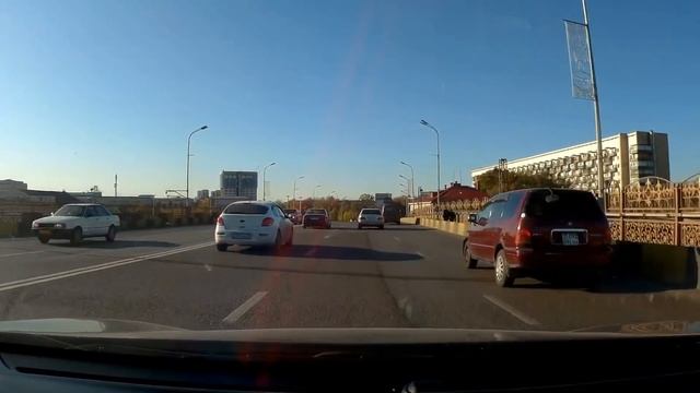 Караганда VS Хабаровск. Почему не стоит переезжать в Россию из Казахстана? смотреть онлайн