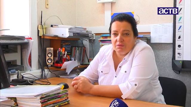 Поздравления от учеников, родителей и коллег принимают сахалинские педагоги смотреть онлайн