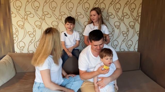 Наша семья и наши семейные традиции! Расскажите,о своей семье. Какие есть у вас семейные традиции? смотреть онлайн