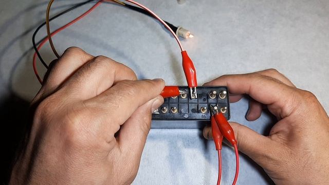 Распиновка комбинированного реле.Мерседес 124 смотреть онлайн