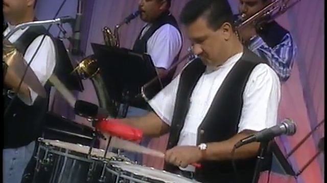 Eliezer Espinosa, Show De Las 12, Telemundo 1998.