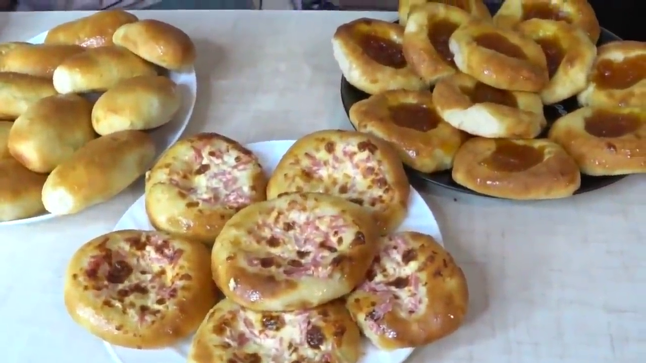 ЭКОНОМНОЕ меню Просто Выпечка к чаю! Рецепт теста! Пирожки с рисом !Булочки с повидлом! Смаженки ! смотреть онлайн