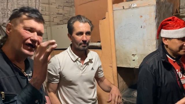 Олег Монгол против Александра Робота / Танцевальный баттл смотреть онлайн