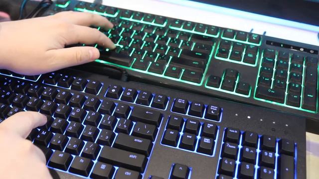 Сравнение RAZER ORNATA и RAZER CYNOSA CHROMA