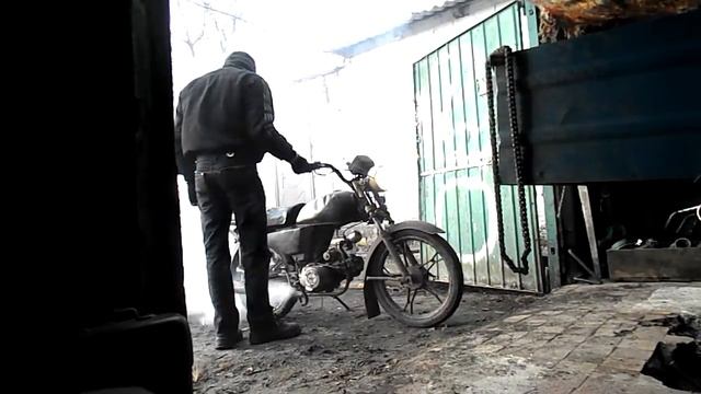 Мопед альфа дым с трубы смотреть онлайн