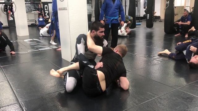 Билал Курбабагамаев Vs Артур Гареев - Дружеский роллинг на семинаре Николая Салмина