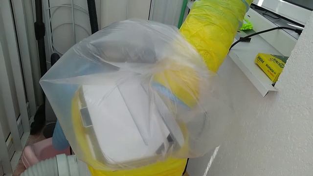 Напольный мобильный кондиционер Ballu на балконе, для максимального комфорта. #кондиционерballu смотреть онлайн