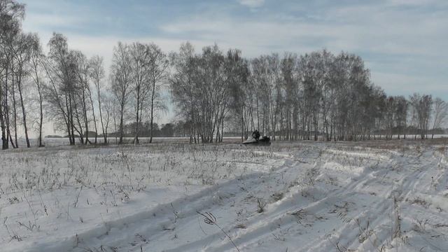 На снегоходе Тайга Варяг 550 по зимнему снегу смотреть онлайн