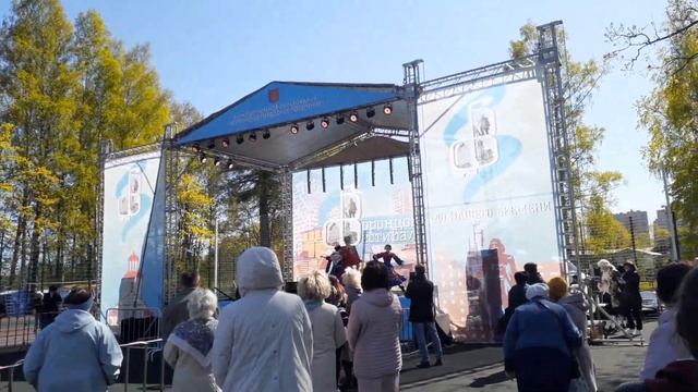 Воронцовский фестиваль. Танцы. Цыганский коллектив "Экспромт". Школа танцев. Автопати под М.Девятов смотреть онлайн