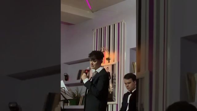 EMMA M, Другая Эм, «Маме» смотреть онлайн