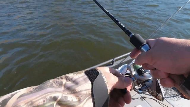 Осенний жерех. Рыба на каждом забросе! смотреть онлайн