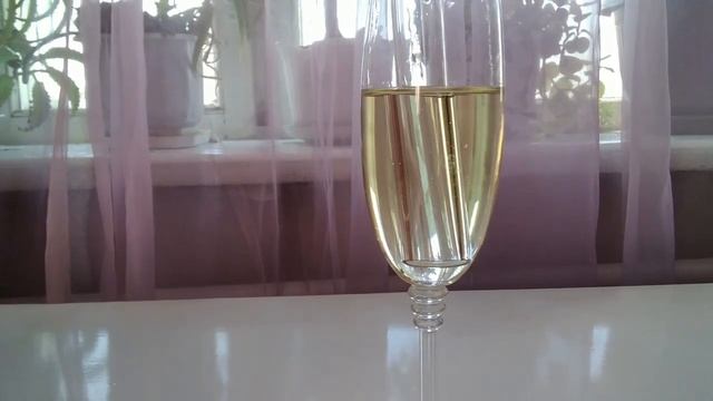 Показник заломлення середовища або скло-невидимка смотреть онлайн