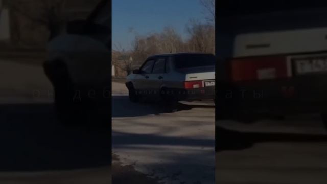 Трек: PROSTOV - НеПара 🤙🏻😏🔥 [ссылка в профиле] смотреть онлайн