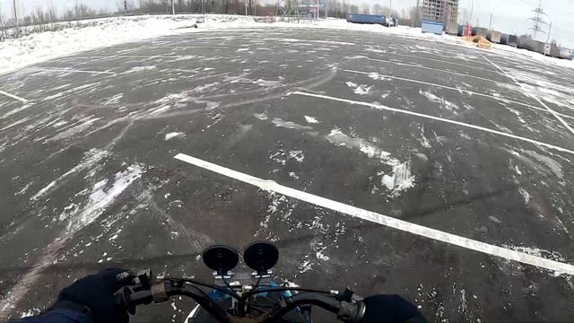 Пестанулся два раза с мопеда на стант тренировке смотреть онлайн