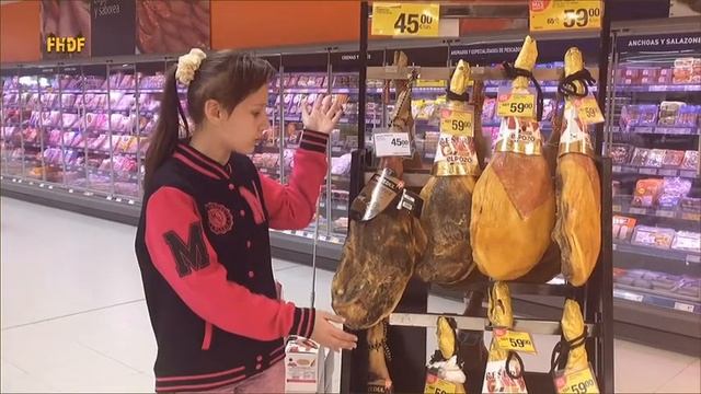 МОСКВА - АЛИКАНТЕ. ДВАЖДЫ ОТМЕТИЛА 14 ЛЕТИЕ смотреть онлайн