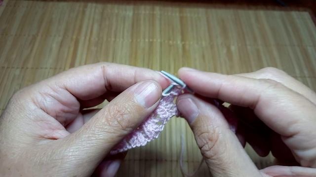 Красивый и легкий узор спицами смотреть онлайн