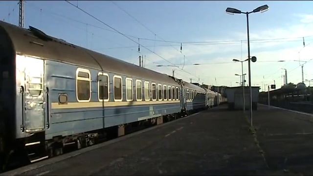Berlin-Lichtenberg Mit D-Zug Kiew Pass. - Berlin-Gesundbrunnen.