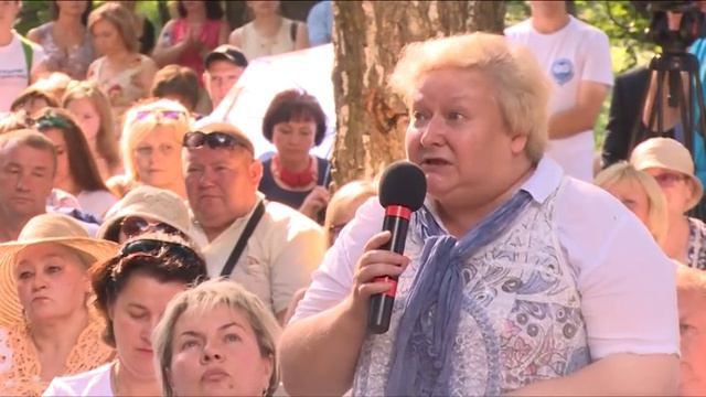 Более 700 жителей района пришли на встречу с Губернатором региона смотреть онлайн