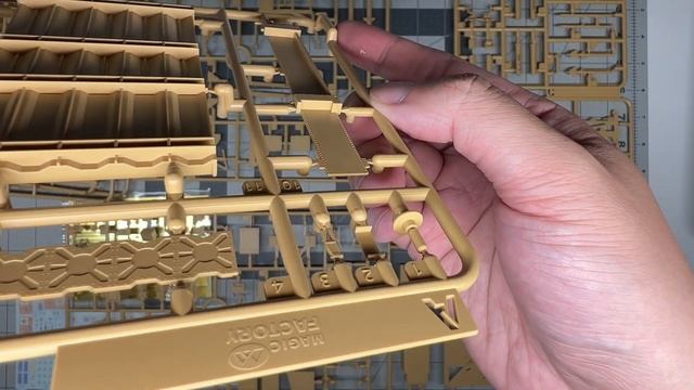 Magic Factory 1/35 Iron Dome Kit Unboxing смотреть онлайн