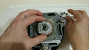 suzuki hustler замена эмблемы на руле