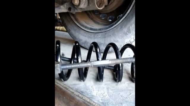 Замена задних пружин Рено Логан