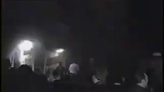 Сгорели за живо(Хромая лошадь в США) смотреть онлайн