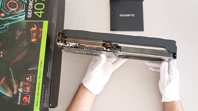 Gigabyte Geforce RTX 4070ti Gaming OC 12g Kutu İçeriği