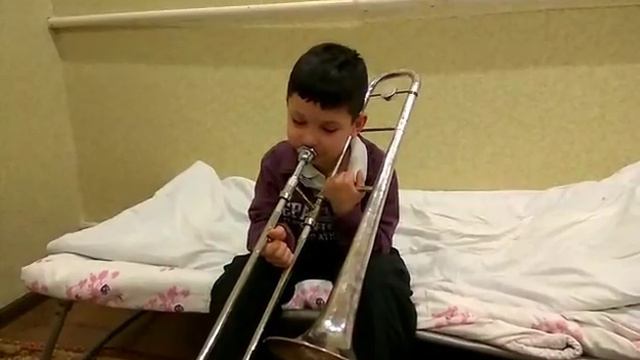Когда нашёл на даче тромбон... смотреть онлайн