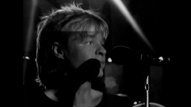 Secret Service - Different (Exclusive Video) смотреть онлайн