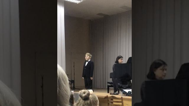 Рывкин Владимир. Неаполитанская народная песня «Santa Lucia» смотреть онлайн