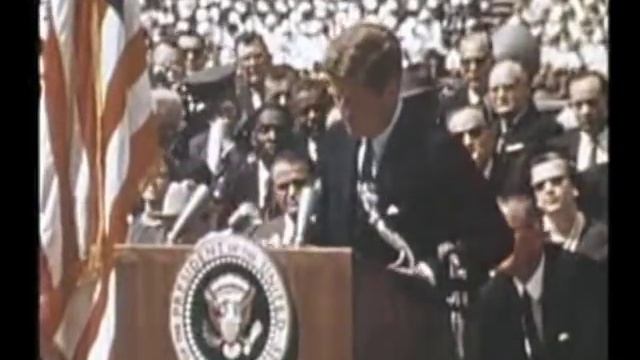 John F. Kennedy's inspirational speech: "We choose to go to the Moon." смотреть онлайн