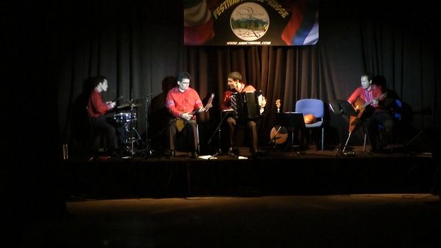 Румынский народный танец "Лекуриче" солист Айдар Валиев/ Aidar Valiev -Danse folklorique roumaine смотреть онлайн