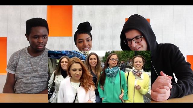 Иностранцы Слушают Уличных Музыкантов России