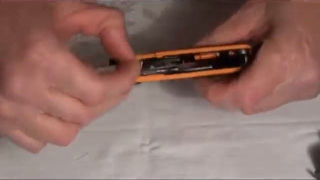 Gerber 31 001047 Bear Grylls Ultimate Survival Pack, with Multitool, Flashlight and Fire Starter смотреть онлайн