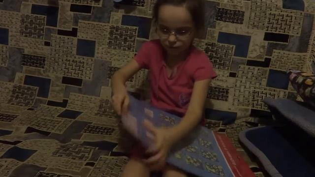 Светящиеся наклейки на стену!