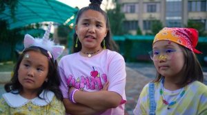 Первая серия «КОРОЛЕВЫ ДВОРА» завтра только на IVI