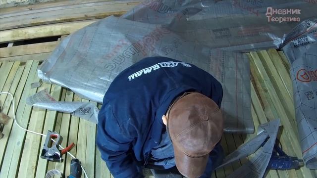 Как правильно уложить пароизоляцию на потолок [№29] смотреть онлайн